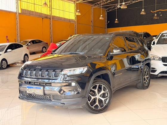 JEEP COMPASS 1.3 T270 TURBO FLEX LONGITUDE AT6 JEEP COMPASS 1.3 T270 TURBO FLEX LONGITUDE AT6